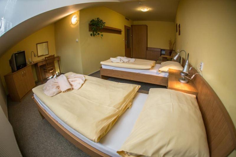 بريروف Hotel Na Jizni المظهر الخارجي الصورة